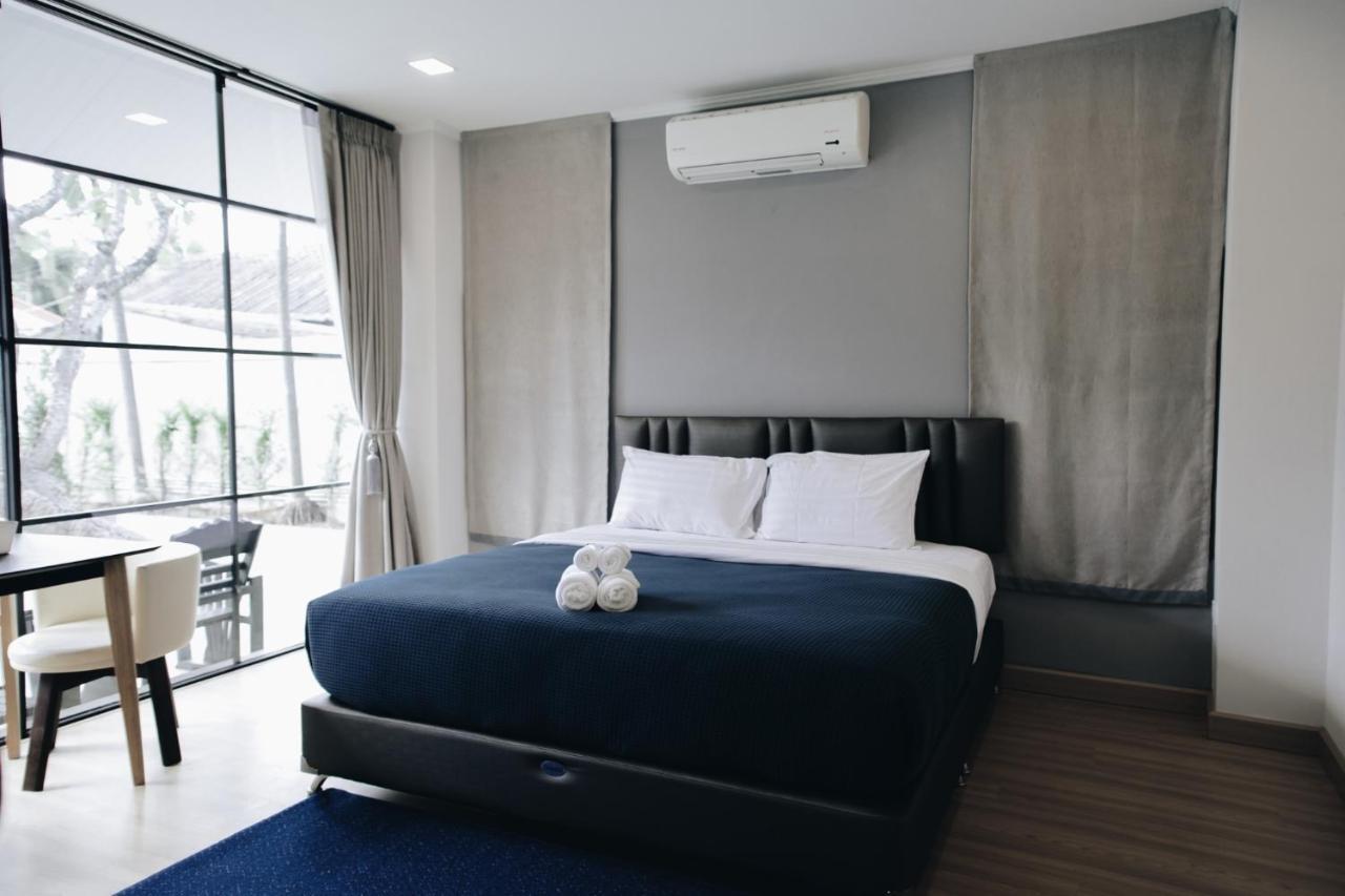 ลา ริว่า บูติคโฮเต็ล Hotel กำแพงเพชร ภายนอก รูปภาพ
