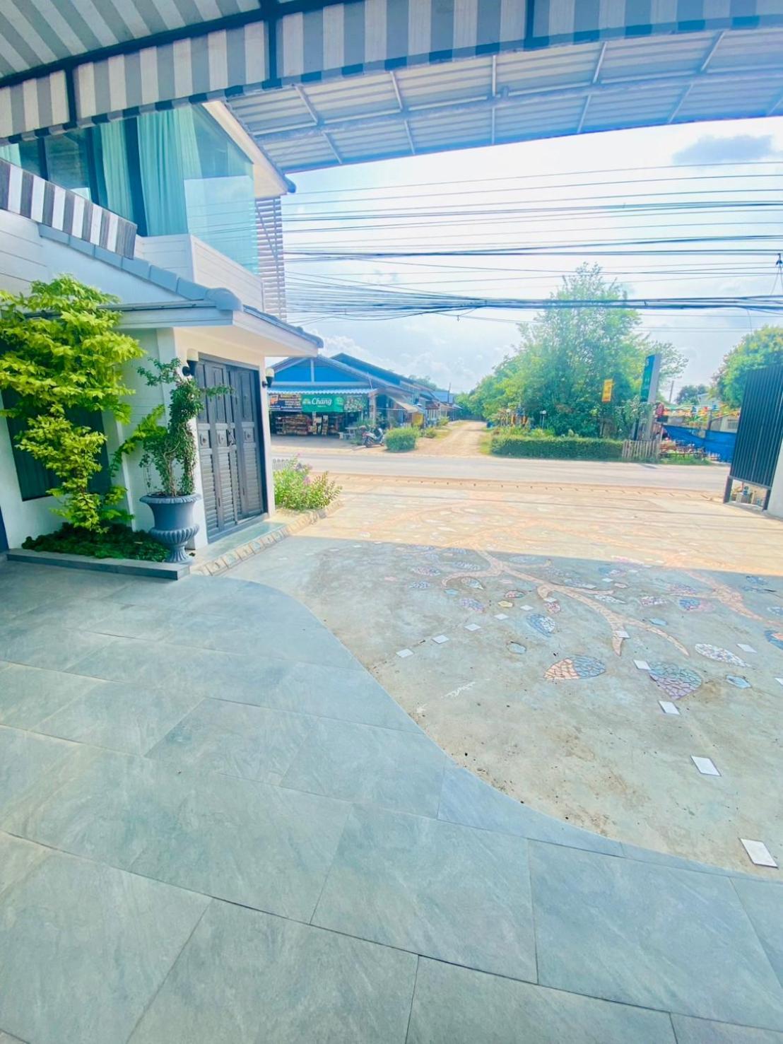 ลา ริว่า บูติคโฮเต็ล Hotel กำแพงเพชร ภายนอก รูปภาพ