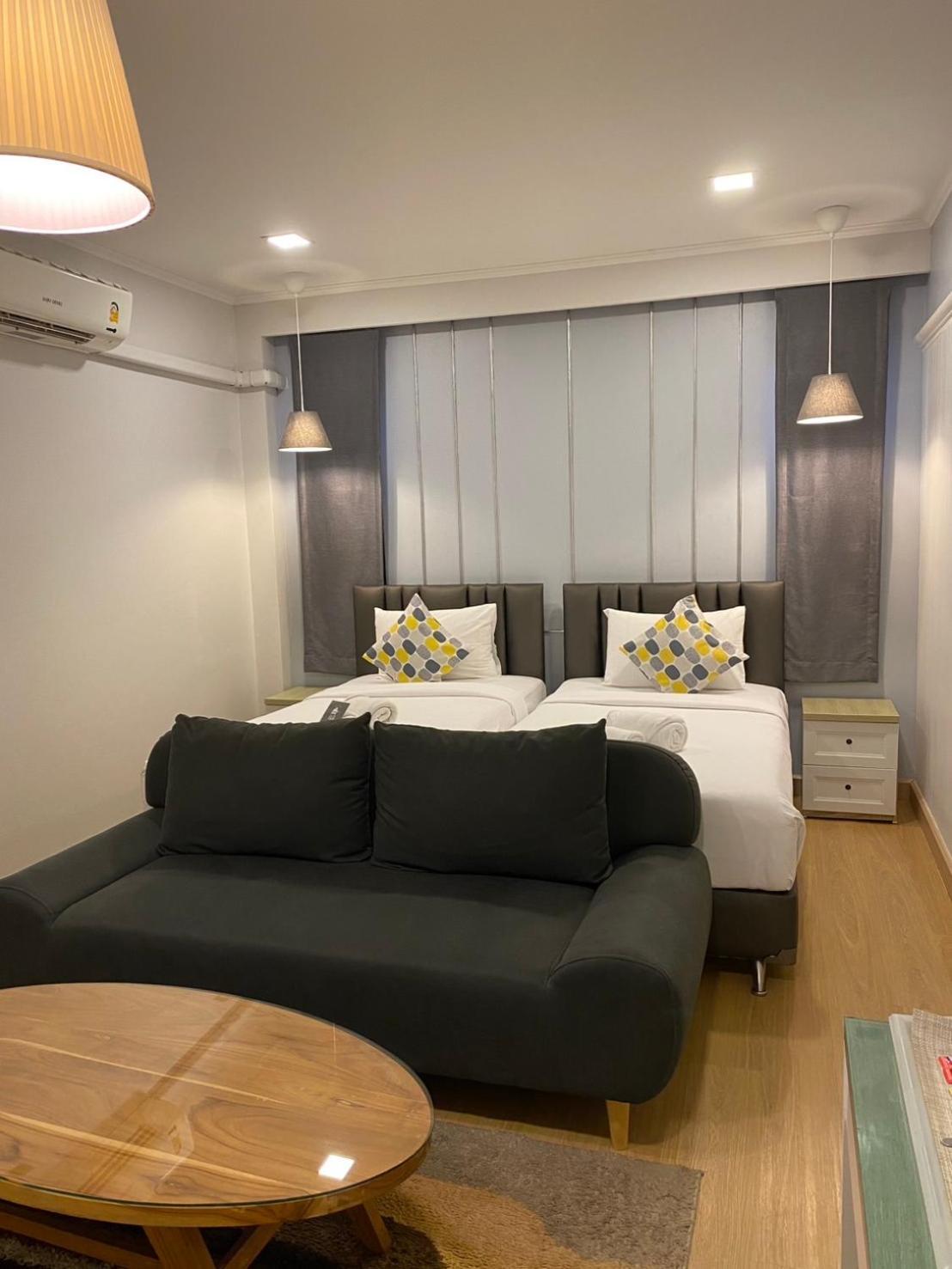 ลา ริว่า บูติคโฮเต็ล Hotel กำแพงเพชร ภายนอก รูปภาพ