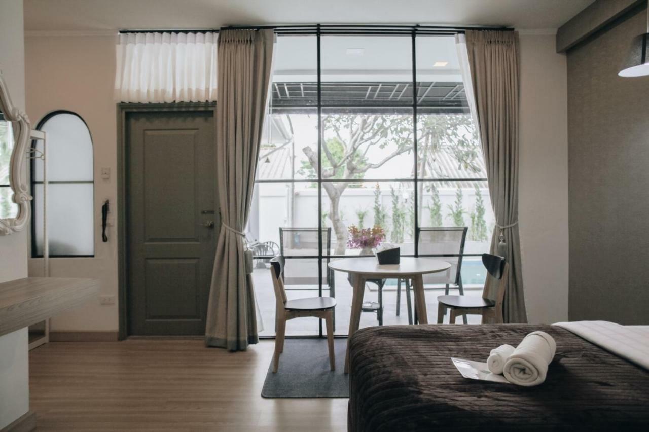 ลา ริว่า บูติคโฮเต็ล Hotel กำแพงเพชร ภายนอก รูปภาพ